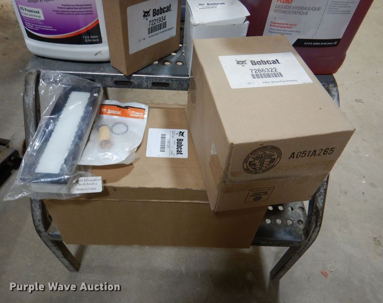 image for item DR0849 2021 Bobcat S66 R Series  skid steer loader