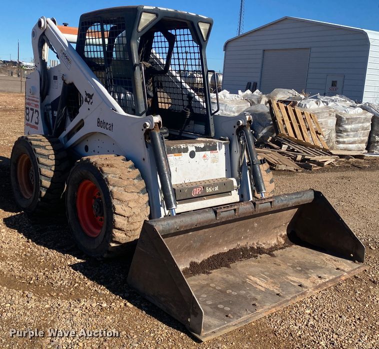 image for item EX9607 2000 Bobcat 873  skid steer loader