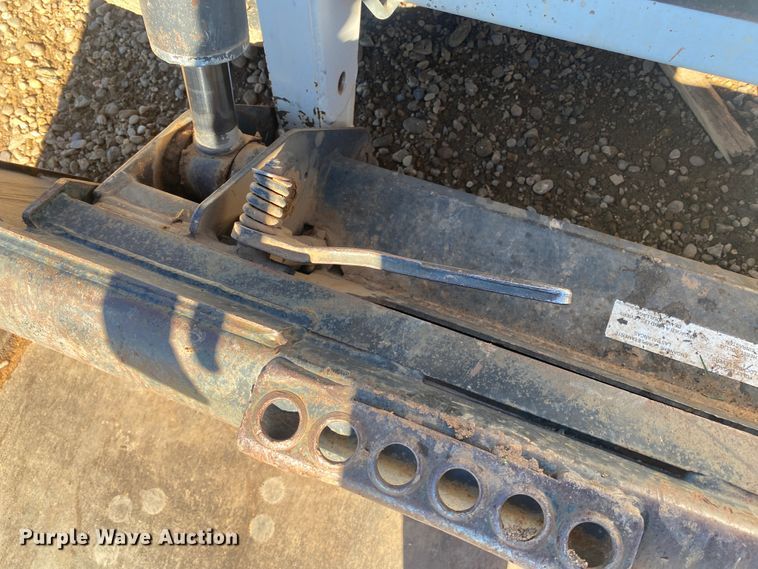 image for item EX9607 2000 Bobcat 873  skid steer loader