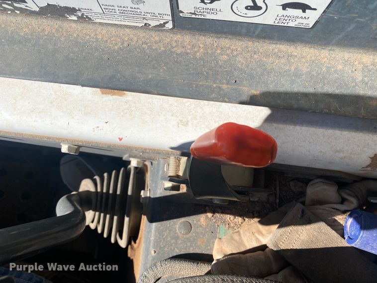 image for item EX9607 2000 Bobcat 873  skid steer loader