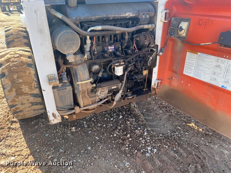 image for item EX9607 2000 Bobcat 873  skid steer loader