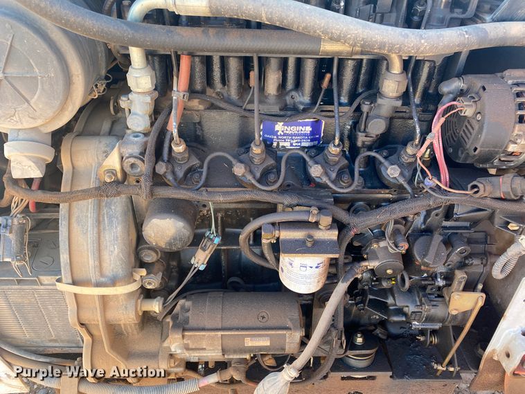 image for item EX9607 2000 Bobcat 873  skid steer loader