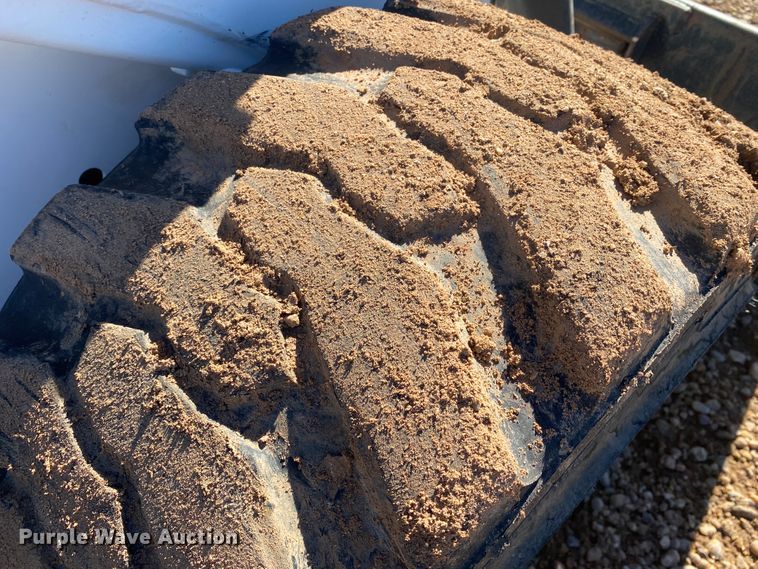 image for item EX9607 2000 Bobcat 873  skid steer loader