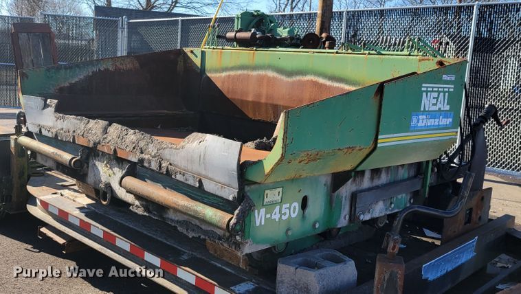 image for item HK9252 Neal M450-D  paver