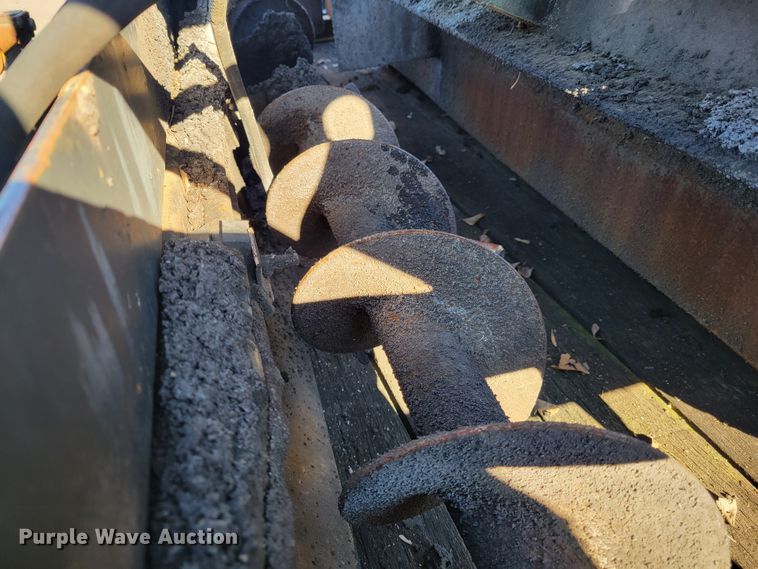 image for item HK9252 Neal M450-D  paver