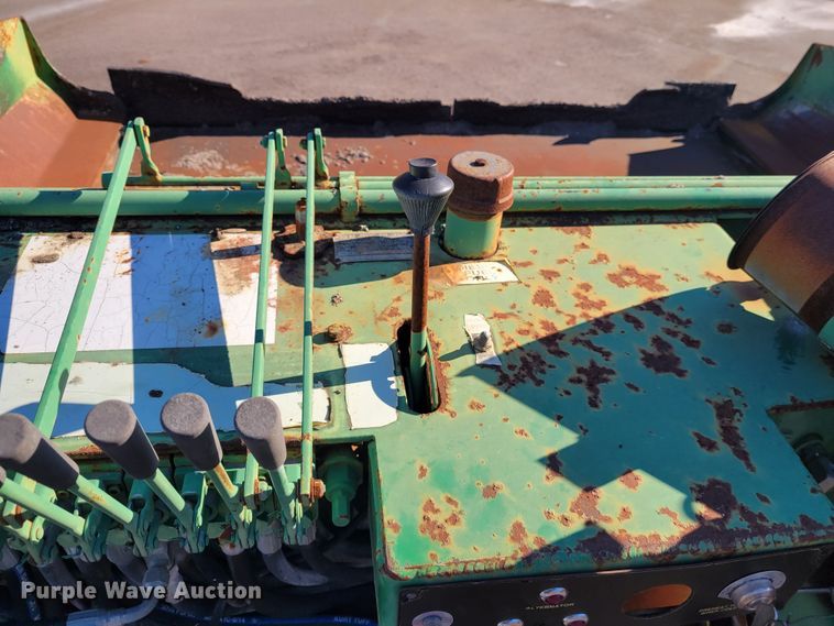 image for item HK9252 Neal M450-D  paver