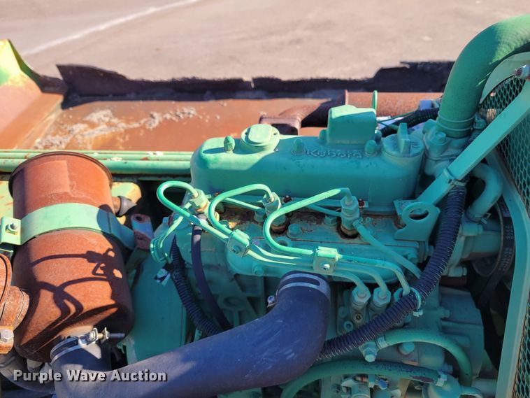 image for item HK9252 Neal M450-D  paver