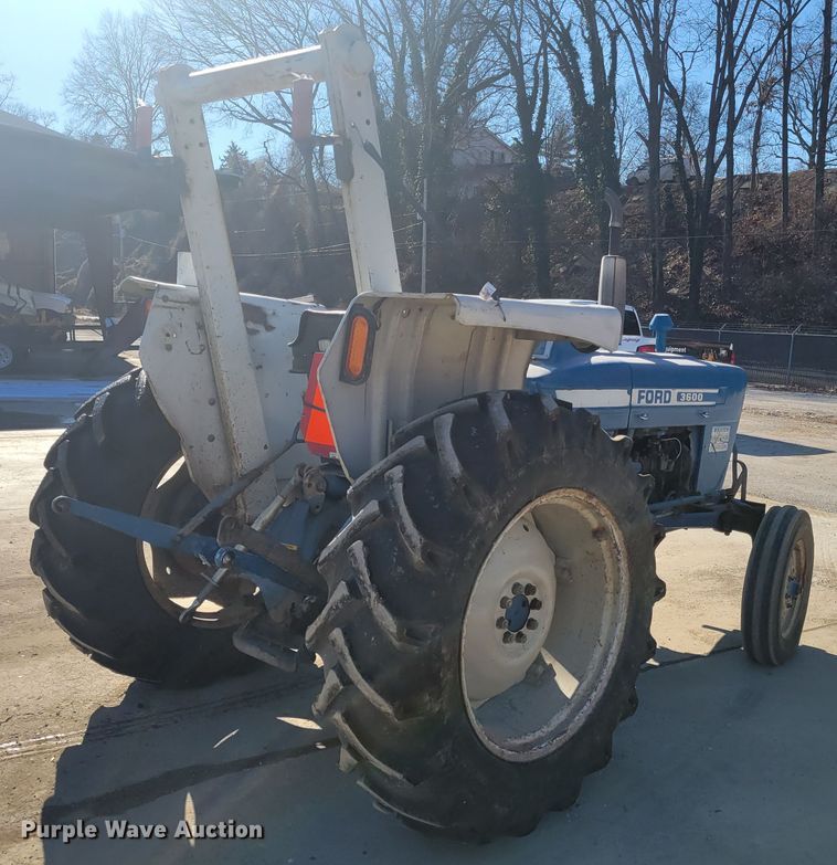image for item HK9253 Ford 3600  tractor