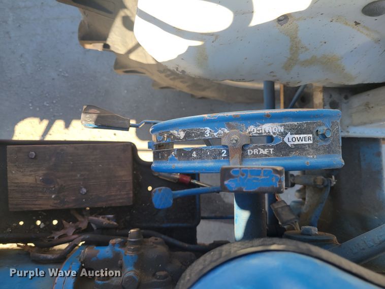 image for item HK9253 Ford 3600  tractor