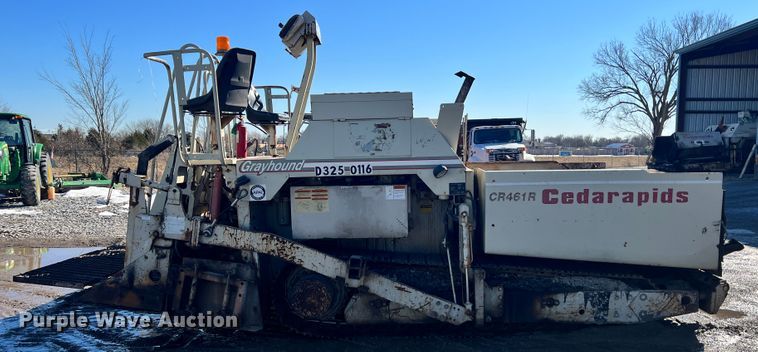 image for item ID9693 1989 Cedarapids 461  paver