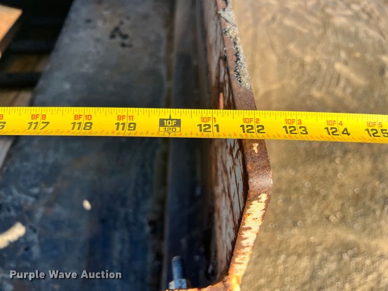 image for item ID9693 1989 Cedarapids 461  paver