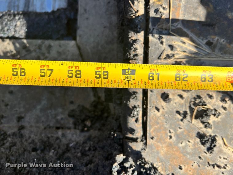 image for item ID9693 1989 Cedarapids 461  paver