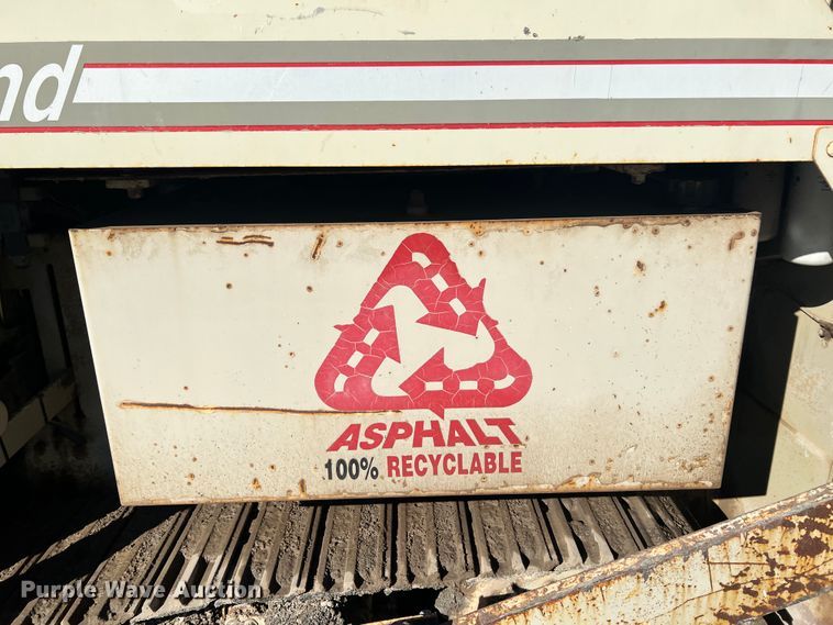 image for item ID9693 1989 Cedarapids 461  paver