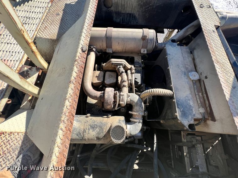 image for item ID9693 1989 Cedarapids 461  paver