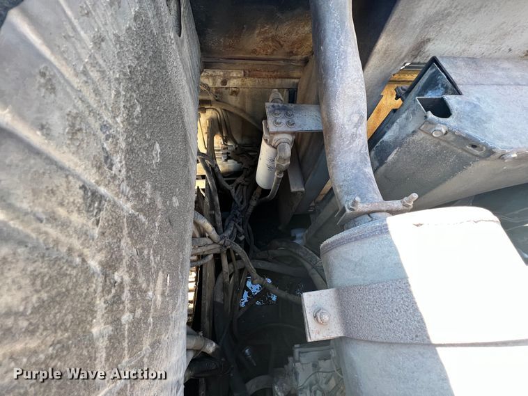 image for item ID9693 1989 Cedarapids 461  paver