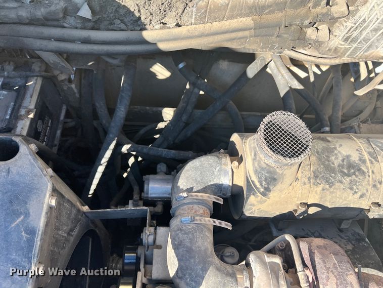 image for item ID9693 1989 Cedarapids 461  paver