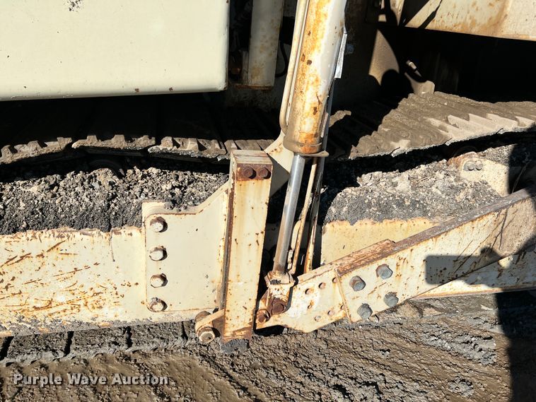 image for item ID9693 1989 Cedarapids 461  paver