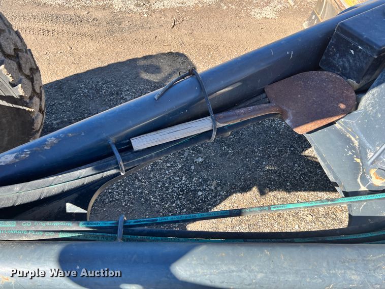 image for item ID9698 2009 John Deere 770G  motor grader