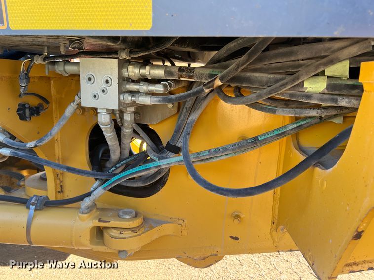 image for item ID9698 2009 John Deere 770G  motor grader