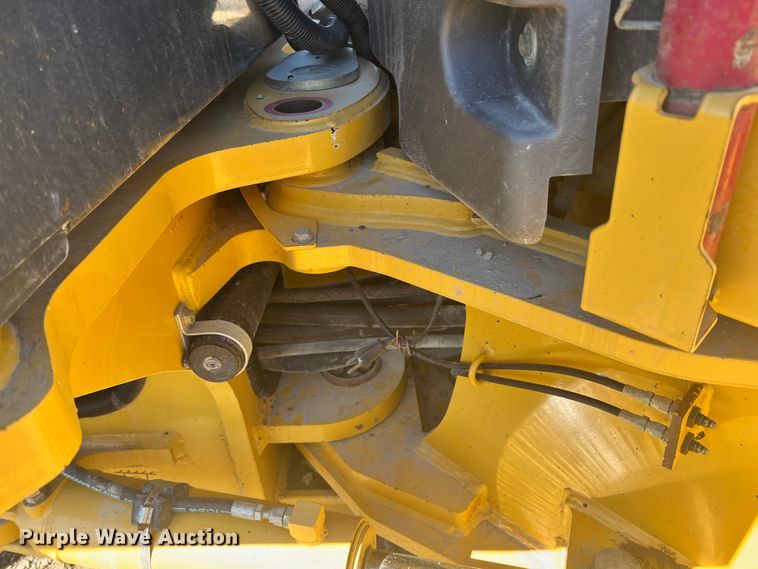 image for item ID9698 2009 John Deere 770G  motor grader