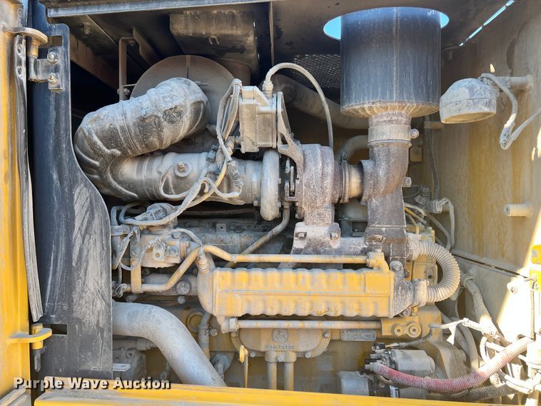 image for item ID9698 2009 John Deere 770G  motor grader