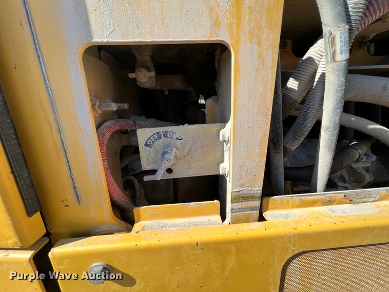 image for item ID9698 2009 John Deere 770G  motor grader