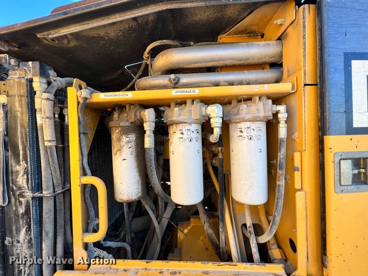 image for item ID9698 2009 John Deere 770G  motor grader