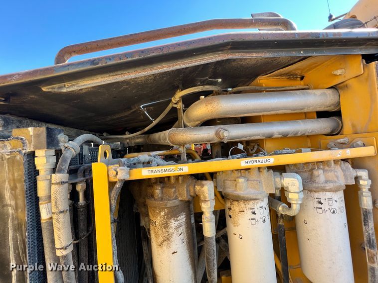 image for item ID9698 2009 John Deere 770G  motor grader