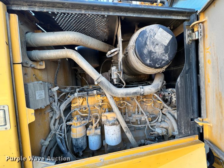 image for item ID9698 2009 John Deere 770G  motor grader