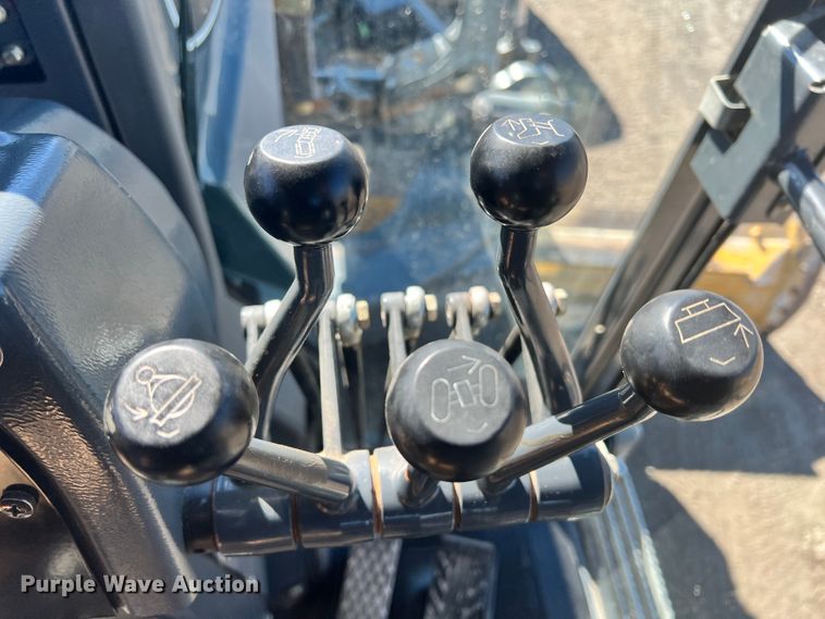 image for item ID9698 2009 John Deere 770G  motor grader