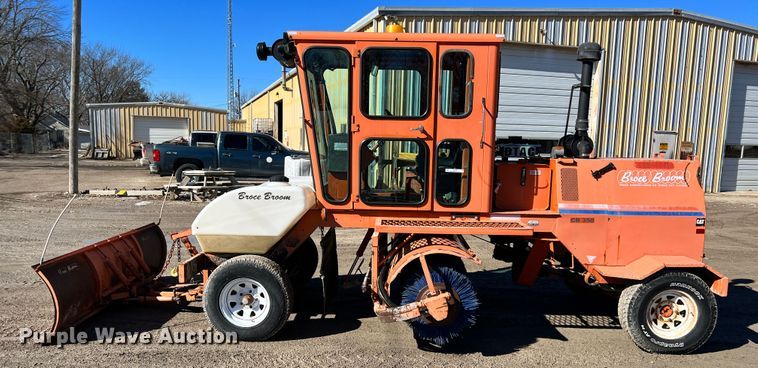 image for item ID9700 Broce CR350  broom