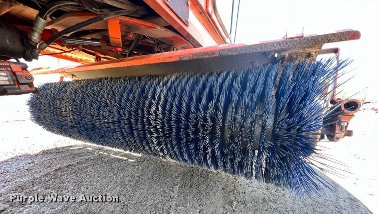 image for item ID9700 Broce CR350  broom