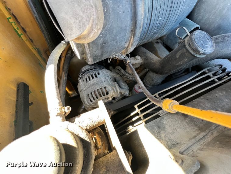 image for item ID9701 John Deere CT322  tracked skid steer loader