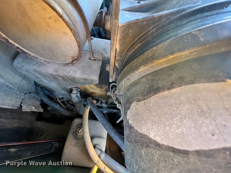 image for item ID9701 John Deere CT322  tracked skid steer loader