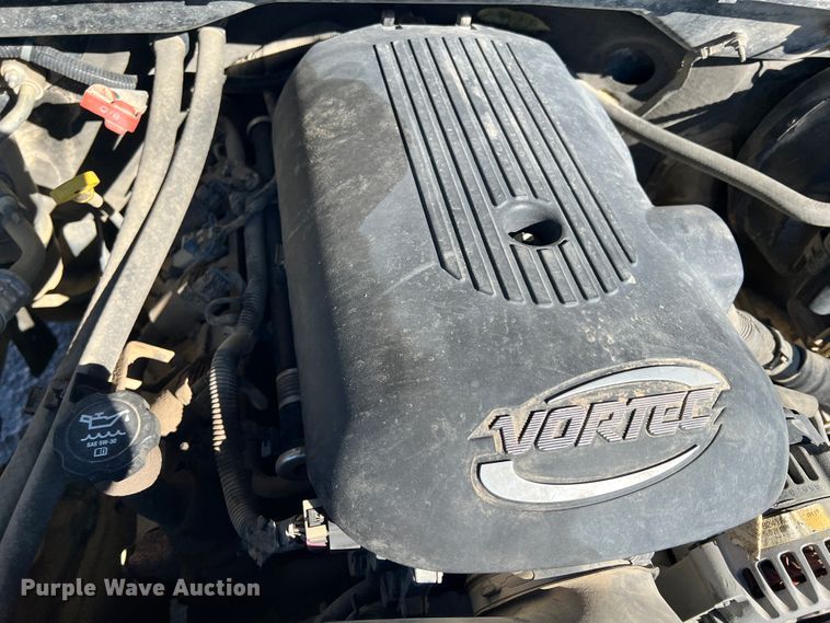 image for item ID9702 2004 Chevrolet Silverado 1500  pickup truck