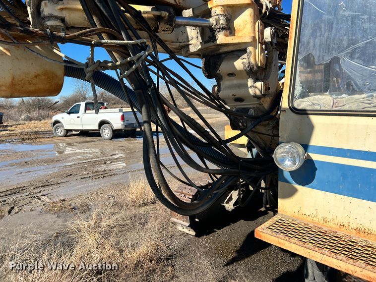 image for item ID9703 Furukawa HCR-C300  rock drill