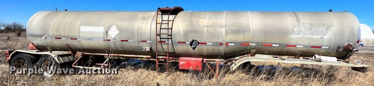 image for item ID9704 1967 Moser  tank trailer