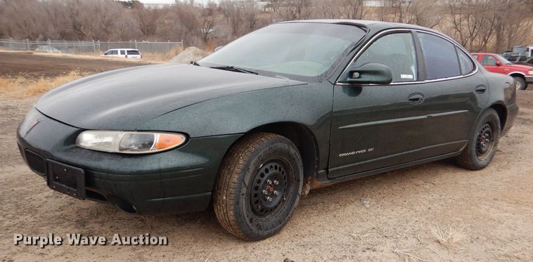 image for item IE9552 1998 Pontiac Grand Prix SE