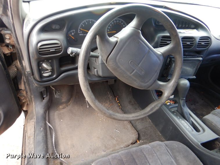 image for item IE9552 1998 Pontiac Grand Prix SE