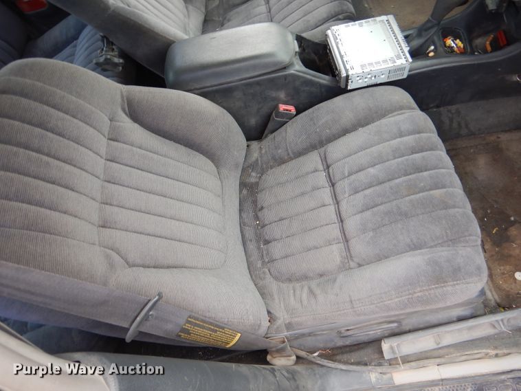 image for item IE9552 1998 Pontiac Grand Prix SE