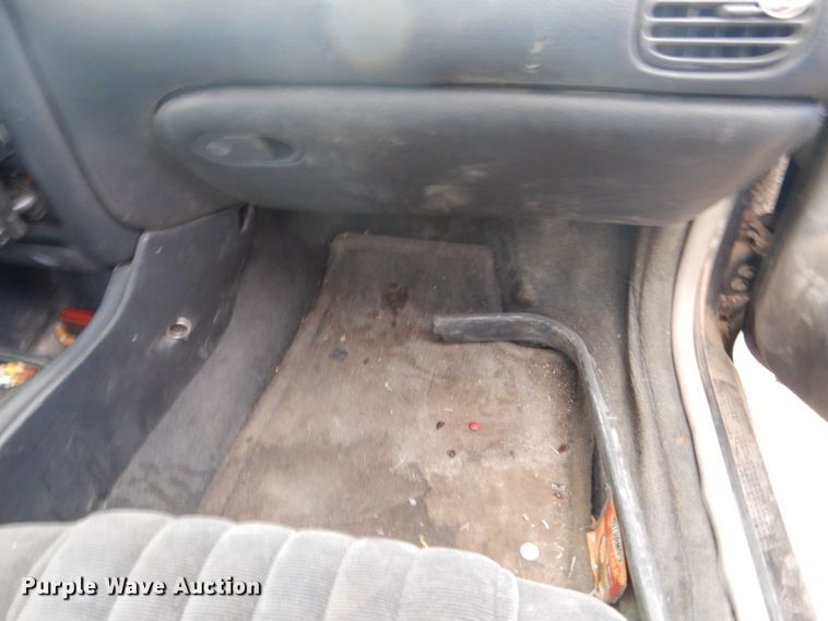 image for item IE9552 1998 Pontiac Grand Prix SE