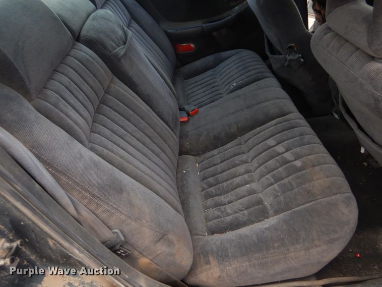 image for item IE9552 1998 Pontiac Grand Prix SE