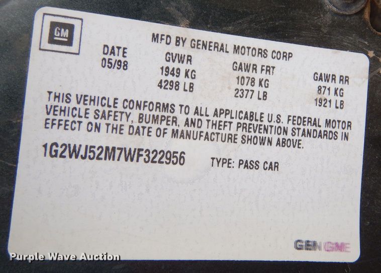 image for item IE9552 1998 Pontiac Grand Prix SE