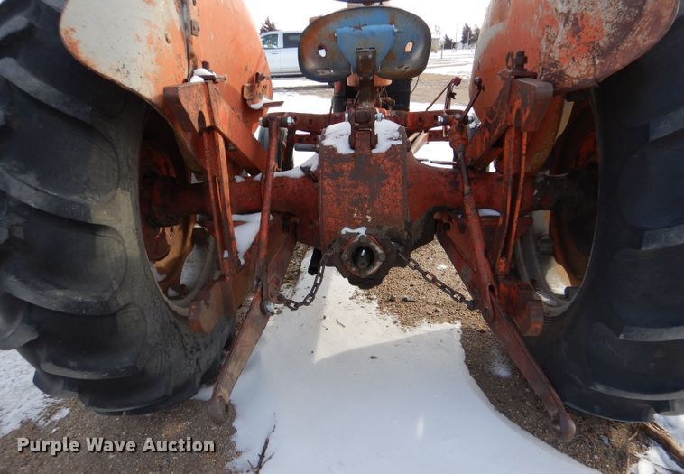 image for item IE9583 1957 Ford 850  tractor