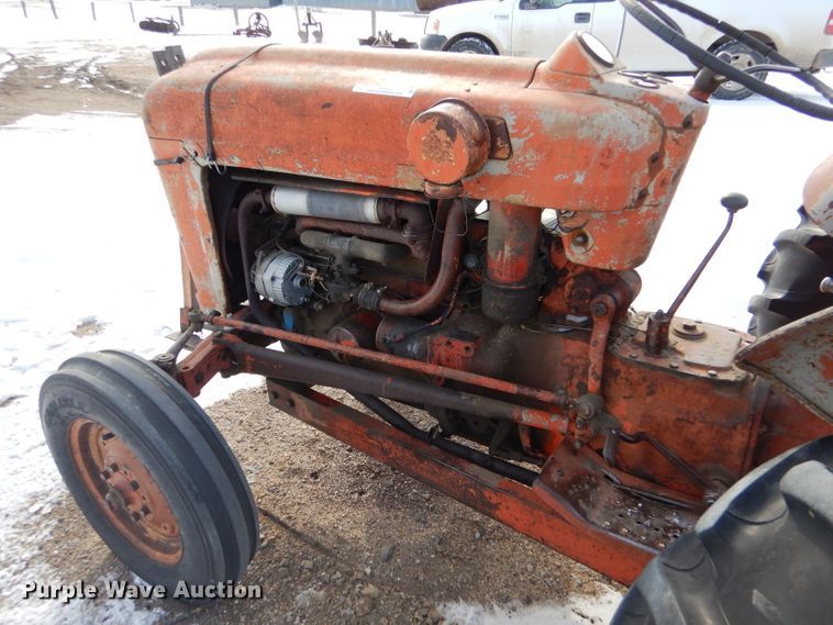 image for item IE9583 1957 Ford 850  tractor