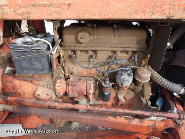 image for item IE9583 1957 Ford 850  tractor