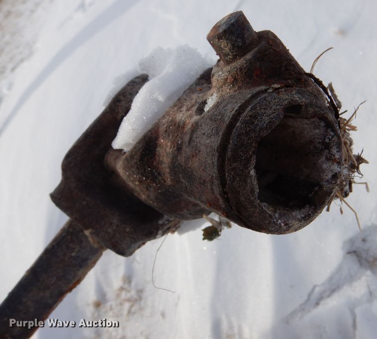 image for item IE9583 1957 Ford 850  tractor