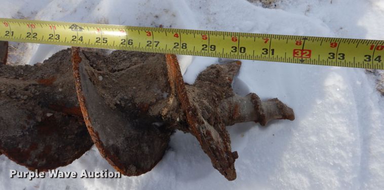 image for item IE9583 1957 Ford 850  tractor