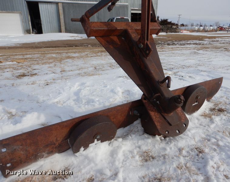 image for item IE9583 1957 Ford 850  tractor