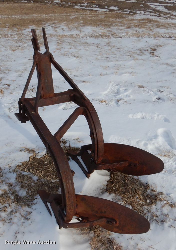 image for item IE9583 1957 Ford 850  tractor